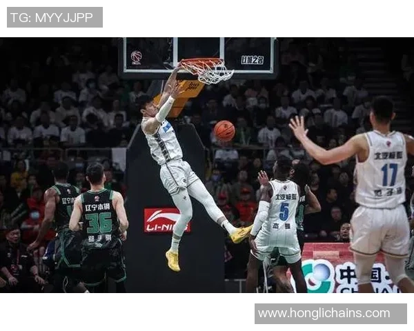 马尚布鲁克斯的篮球之路:从NBA到CBA的辉煌与挑战